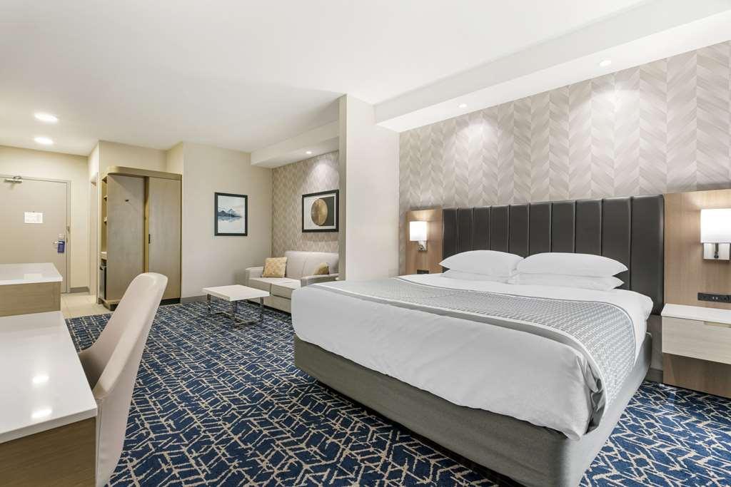 Best Western Premier Route 97 Vernon Bilik gambar