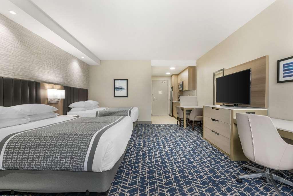 Best Western Premier Route 97 Vernon Bilik gambar